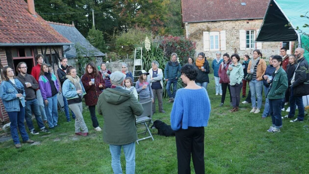 Un café transmission-installation « Qui veut ma ferme ? » à Craon le 28 octobre