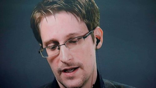 Poutine accorde la nationalité russe au lanceur d’alerte Edward Snowden