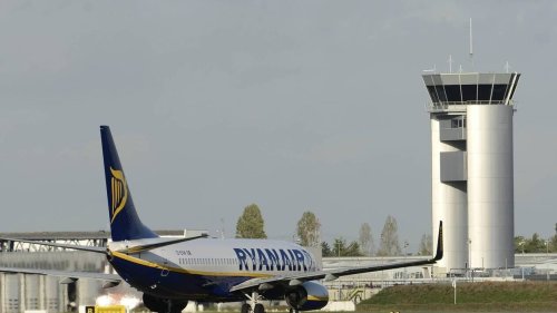 Ryanair : des passagers coincés toute la nuit car le personnel de l’aéroport a « refusé d’attendre »