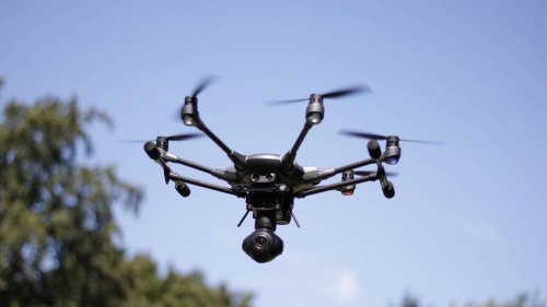 Face aux trafics de drogue et à la violence, des drones autorisés à survoler un quartier de Nice