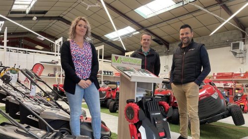 « On ne fait pas que vendre » : Un nouveau magasin d’engins de motoculture s’installe à Argentan