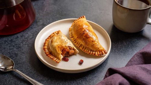 Irresistible Apple Empanadas (Vegan Friendly)