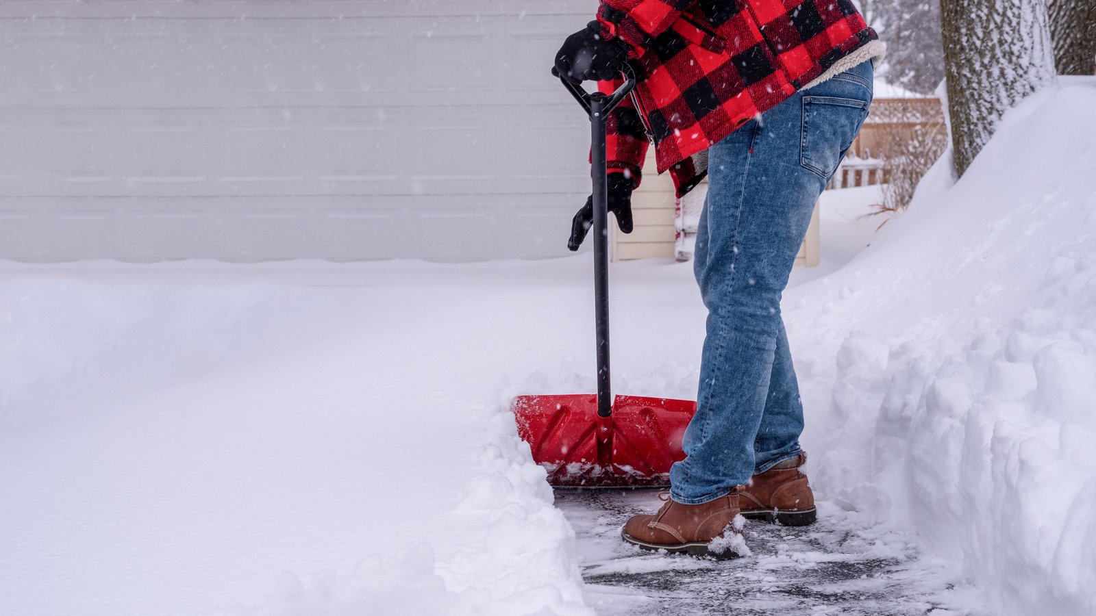 The Best Time To Start Shoveling Snow Might Not Be When You Think