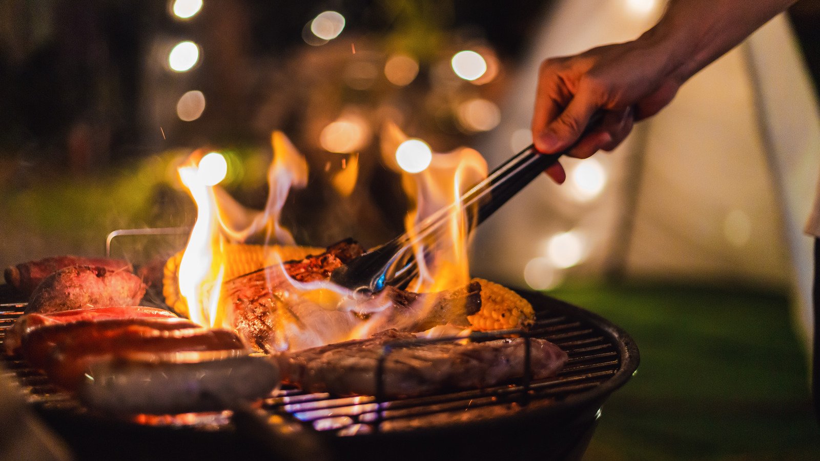 This Kitchen Staple Is The Key To A Clean Grill