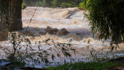 What To Do When Caught In A Flash Flood While Hiking Or Camping