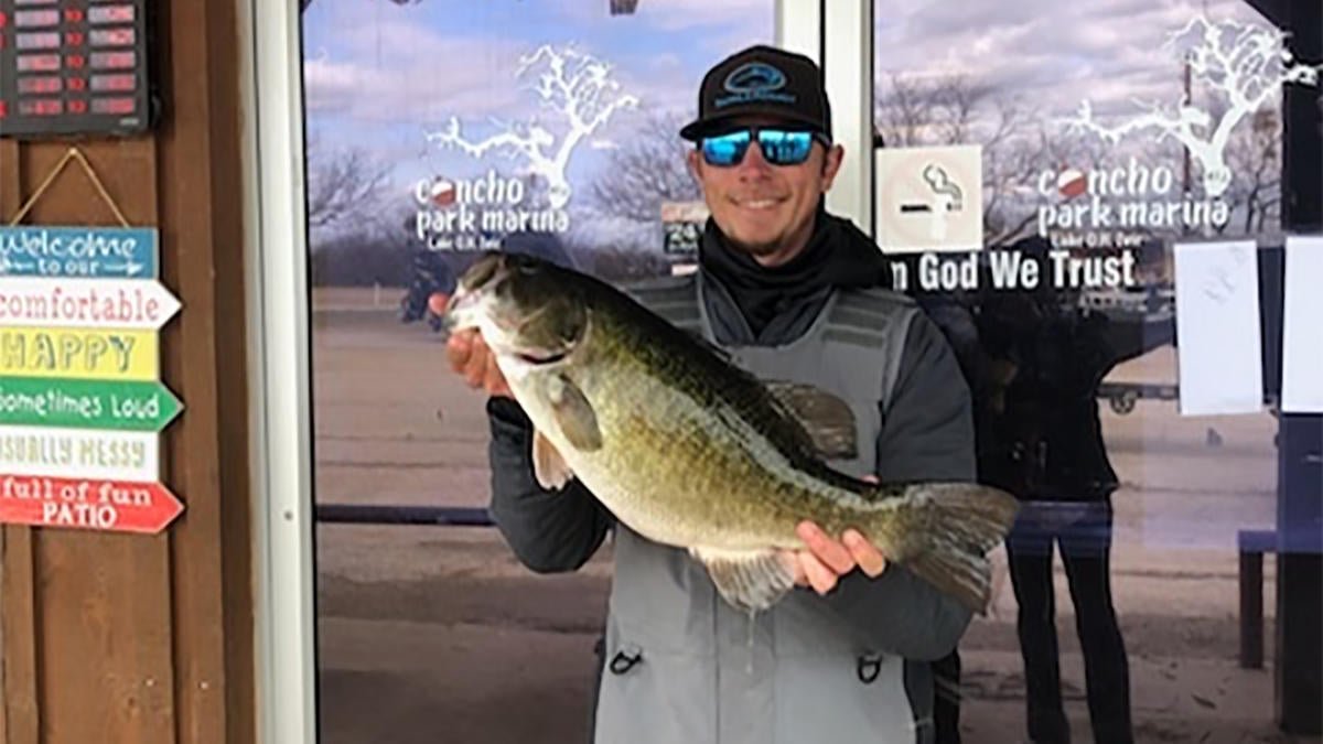 World Record “Meanmouth” Bass Caught in Texas