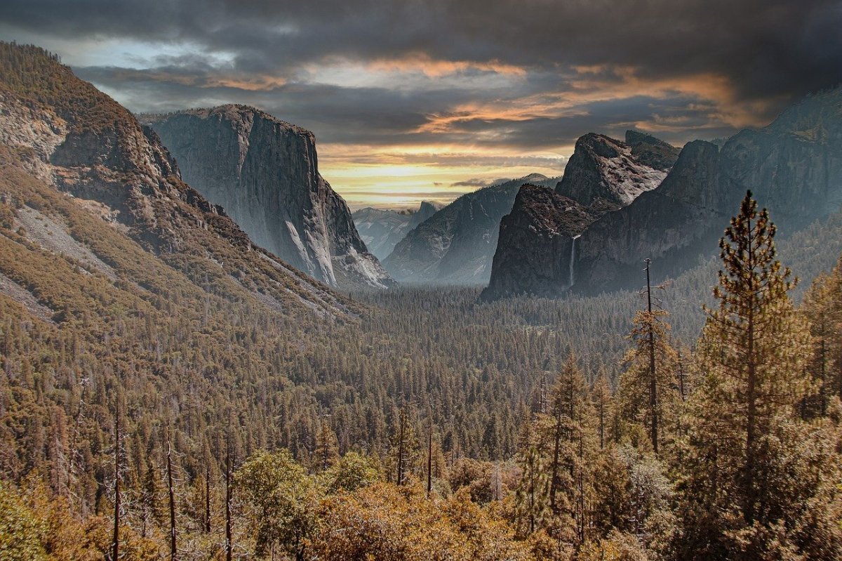 The Ultimate National Park Road Trip: How to See all 51 National Parks in the Continental U.S.