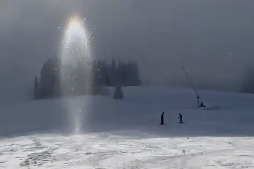 Mesmerizing, Rare ‘Sun Candle’ Phenomenon Stuns Skiers (Video)