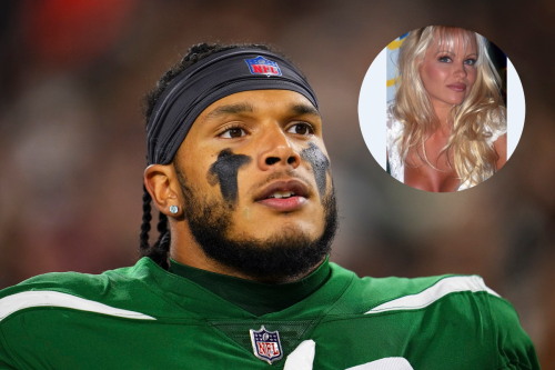 Jets WAG Hannah Brooke Channeled Pamela Anderson In Her Prime After Watching The 'Baywatch' Star's Documentary