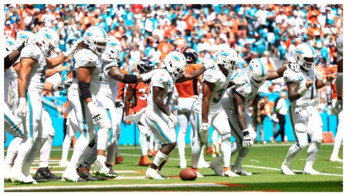 Miami Dolphins Put Up 70 Points And Amazingly Get Booed By Home Fans