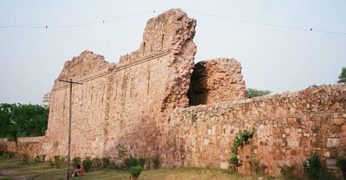 Khilji-Era Structure Discovered At Delhi's Siri Fort