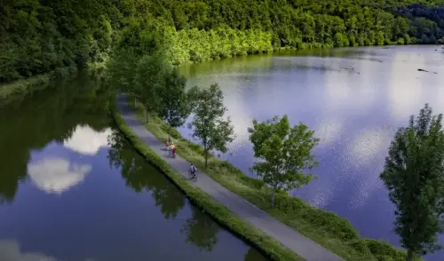 La Voie Bleue : du Luxembourg à Lyon, une échappée vélo 100% au bord de l’eau