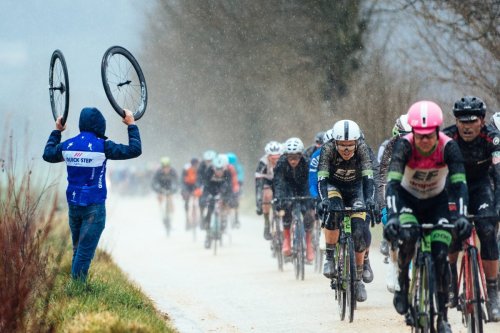 Zone Hoppers: What Goes Into the Hectic World of Roadside Assistance at Cobbled Classics