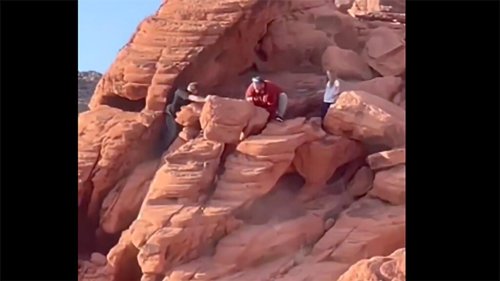 Why Did Vandals Smash Red Sandstone Boulders at Lake Mead?