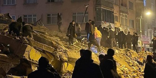Survivor Describes Terror of Turkey’s Historic Earthquakes