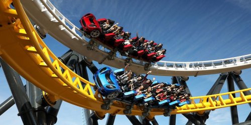 This California Theme Park is the Undisputed Roller Coaster King