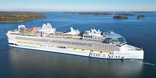 World’s Biggest Cruise Ship Ready for Maiden Voyage
