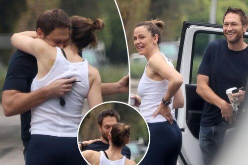 Jennifer Garner and boyfriend John Miller look completely in love while
