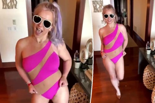 Bathing suit-clad Britney Spears asks if she’s ‘going to war’ amid family feud