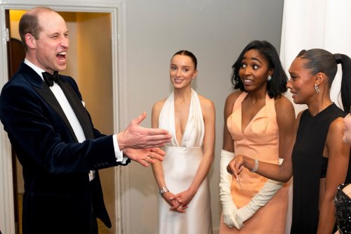 Prince William goofs around with Ayo Edebiri, Phoebe Dynevor and more star snaps