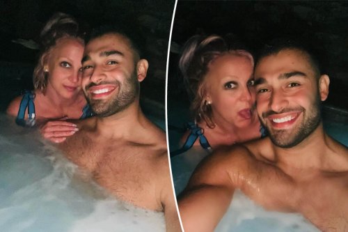 Britney Spears cozies up to fiancé Sam Asghari during Hawaiian getaway
