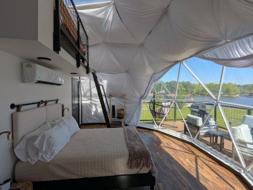 Starlight Haven at Weiss Lake Review: Unique Lake Stays