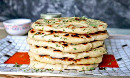 This Fluffy Naan Bread Is the Perfect Vehicle for Dips, Curries and Cheesy Pizzas