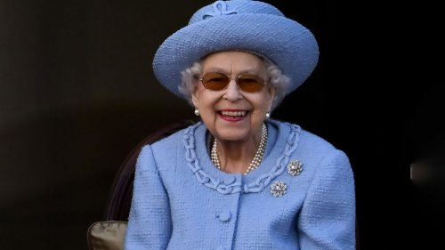 The Queen Keeps it Cool in Shades for a Visit to Scotland With Prince Charles