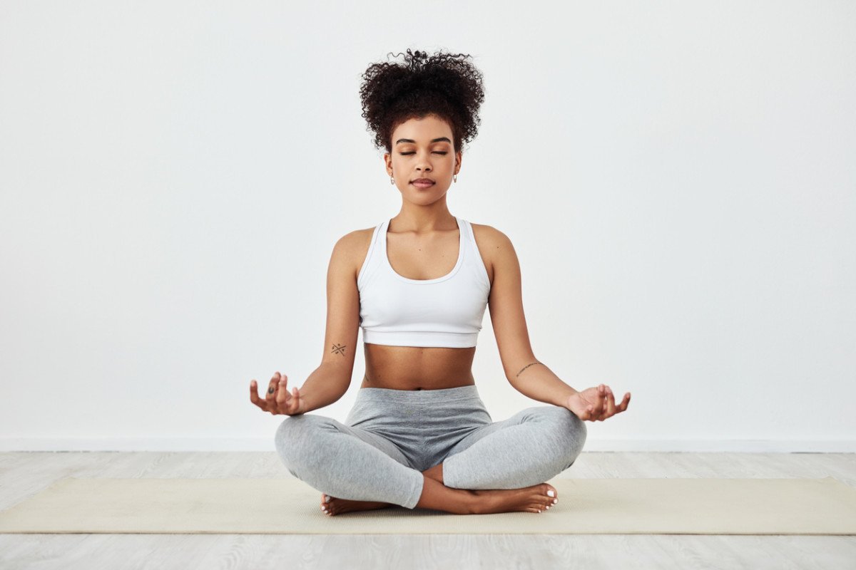Living With Anxiety Is Uncomfortable, Breathing Exercises Can Help—Here Are 10 to Start With