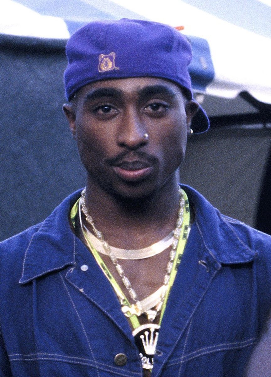 62 Tupac Shakur Quotes to Inspire You to Make Positive Changes and Remind You to Never Surrender