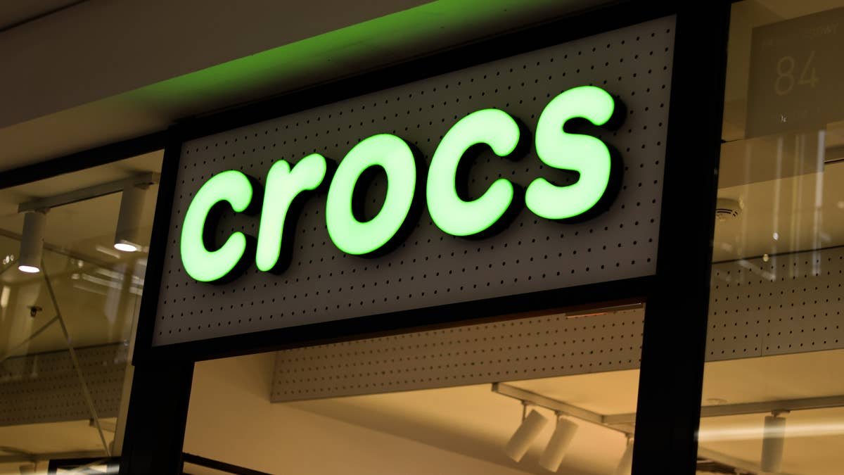 Crocs’ Bestselling Slide Sandals Feel Like ‘Walking on Air,’ and They’re on Sale for Just $35