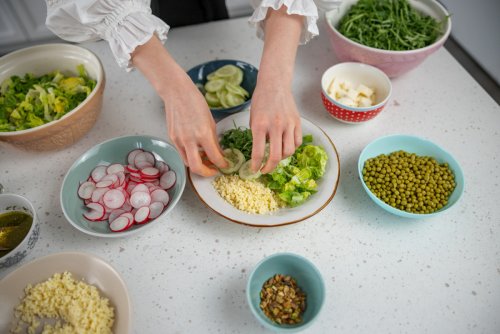 Healthy eating & nutrition info - cover
