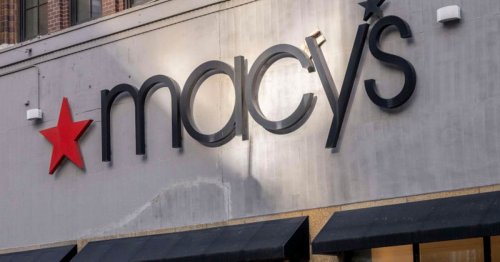 Macy’s Is Selling an ‘Excellent’ $100 15-Piece Bakeware Set for Only $25, and Shoppers Call It 'a Must-Buy'