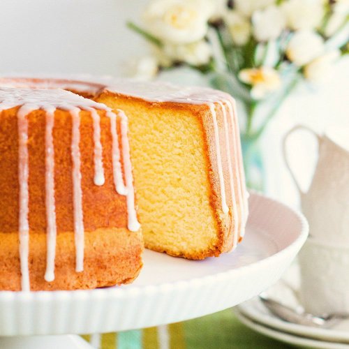 Try a Southern Classic with a Delicious Lemon Sour Cream Pound Cake