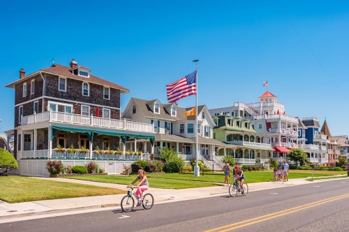 Get Your Resting Beach Face Ready! These Are the 50 Best Beach and Coastal Towns