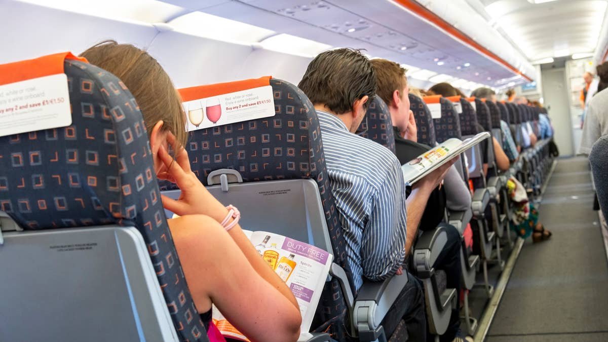 The Unwritten Airplane Rules Most Travelers Actually Agree On (and the 1 Myth You Should Stop Following)