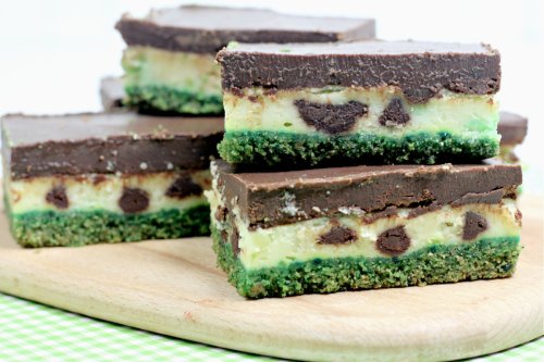 Bailey's Cheesecake Bars Are the Only Way We Want to End St. Patrick's Day