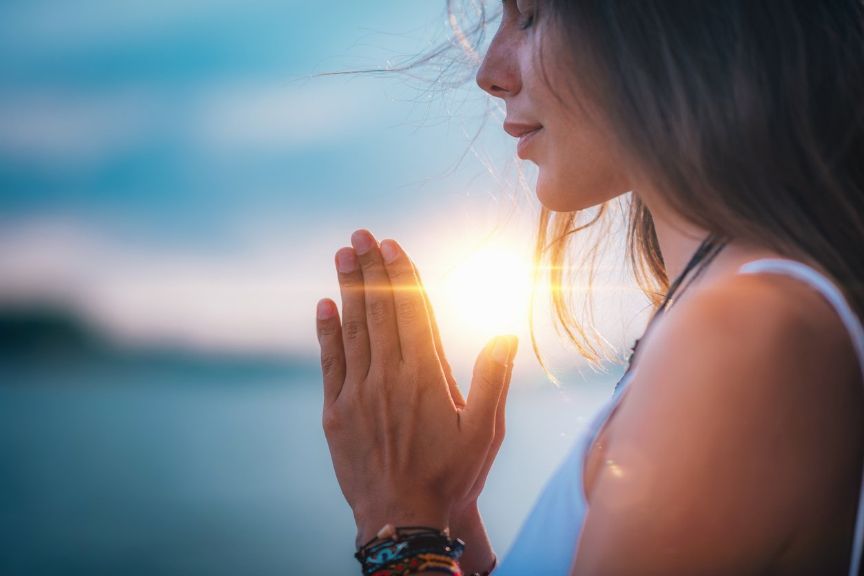 40 Scriptures on Peace to Help Soothe Your Soul