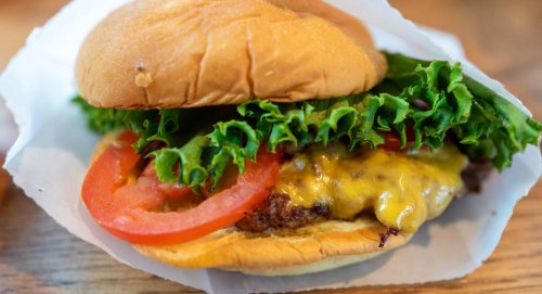 Hugely Popular Burger Chain Making 'Upgraded' Menu Changes