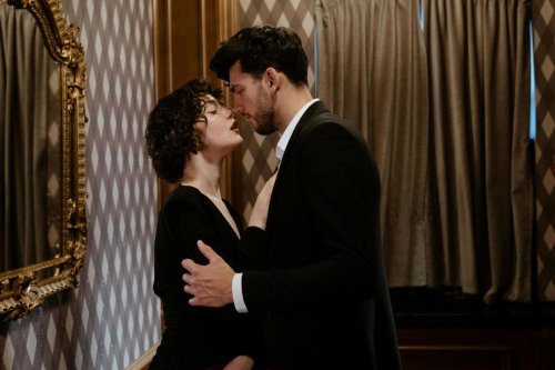 7 Signs You're Destined to Marry a Provider, According to Astrology