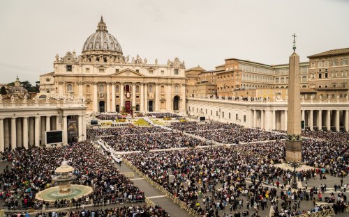 Where to Watch and Livestream 2022 Easter Sunday Services From Home
