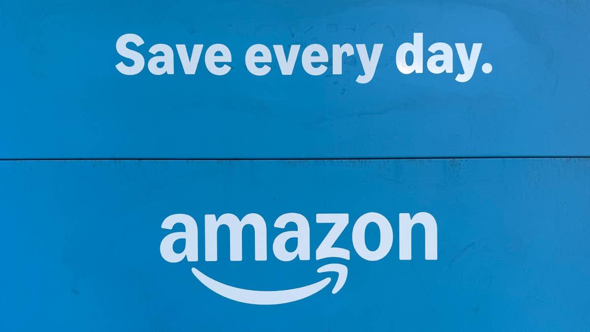 Amazon’s ‘Comfortable’ and ‘Versatile’ Slide Sandals Give Designer Vibes for Only $20