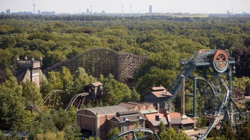 A First-of-its-Kind Coaster Is Coming to the World’s Most Popular Fantasy-themed Park
