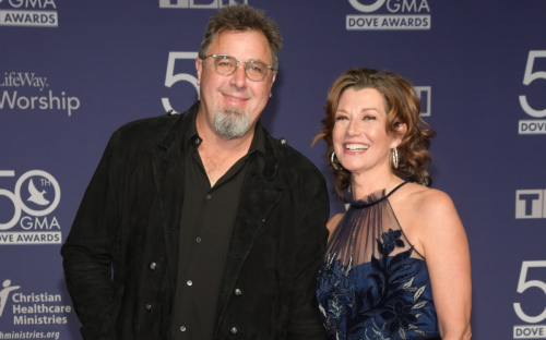Vince Gill Performs Alongside Daughter in Nashville to Tribute His Injured Wife