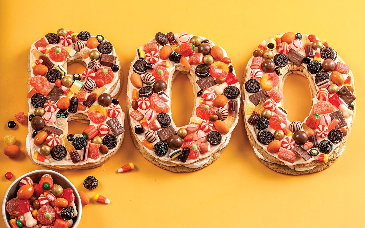 This Easy Halloween Cookie Cake Is Scary Good—and Customizable!