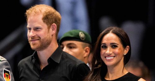 Internet Can’t Get Over Prince Harry’s Reaction to Meghan Markle Kissing a Friend