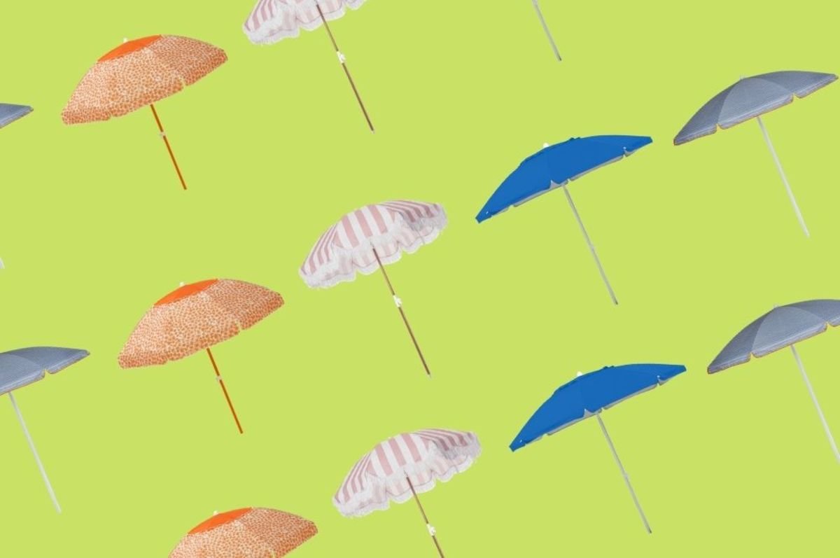 18 Best Beach Umbrellas For Your Summer Vacation