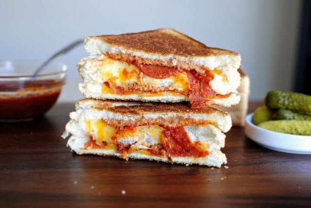 20 Delicious Lunchbox Sandwiches