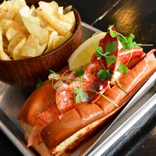 The 18 Best Restaurants in Newport, Rhode Island for Lobster Rolls, Summer Sushi and Slurp-Worthy Ramen
