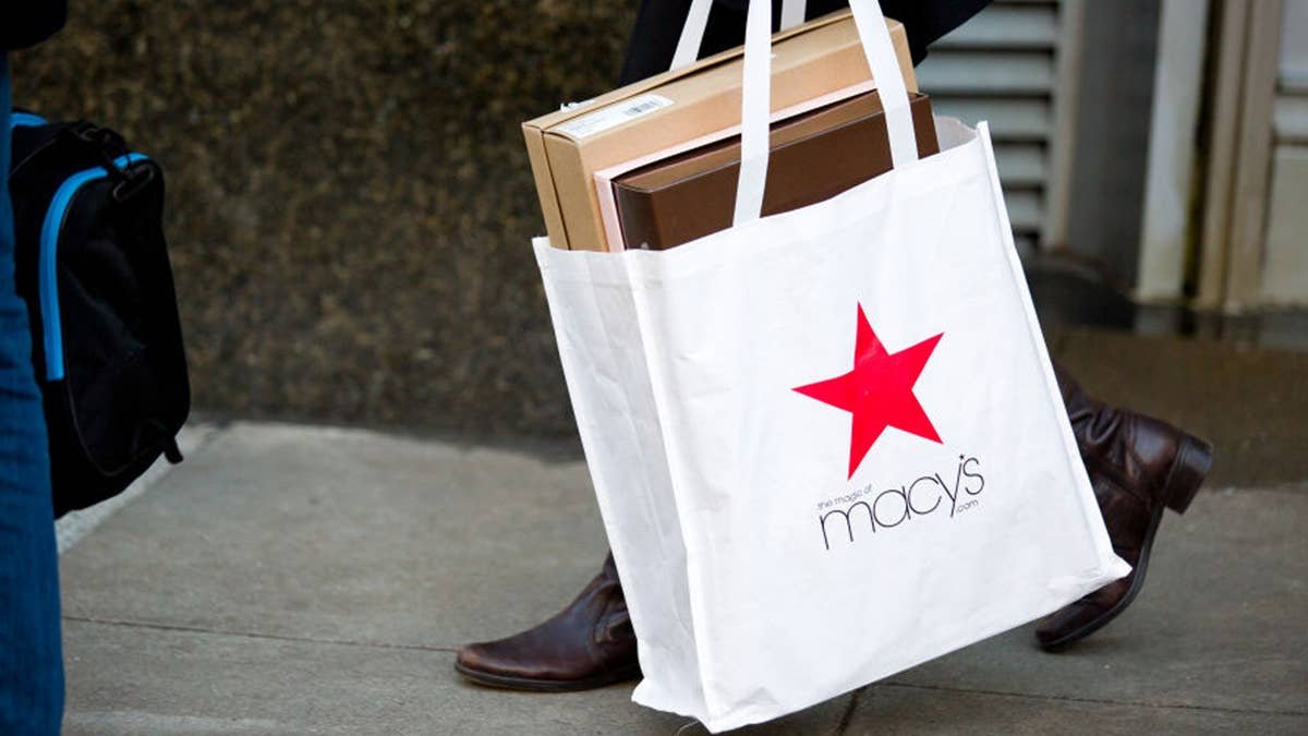 Macy’s 100% Linen Pants Are ‘Lightweight,’ ‘Breathable,’ and Perfect for Summer Travel